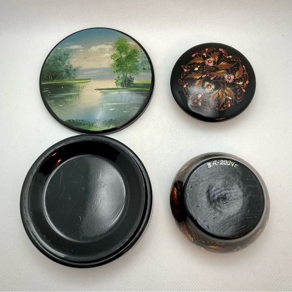 Set of 2 Vintage Hand Painted Trinket Boxes/Ring Holder, Eastern European Design - Picture 4 of 7